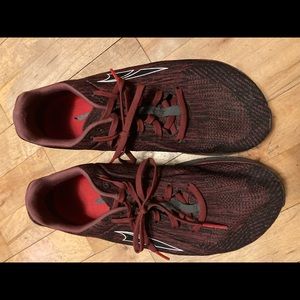 Mens Altra Escalante 2 size 8.5